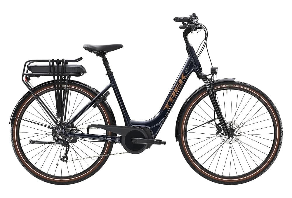 Velo-de-Ville-Electrique-Trek-Verve-2-Lowstep-Shimano-Altus-9V-500-Wh-Azure-2023-1