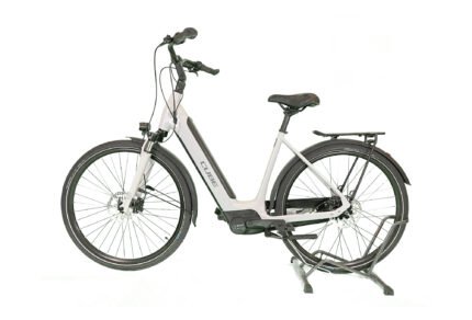 Cube Supreme Hybrid One 625